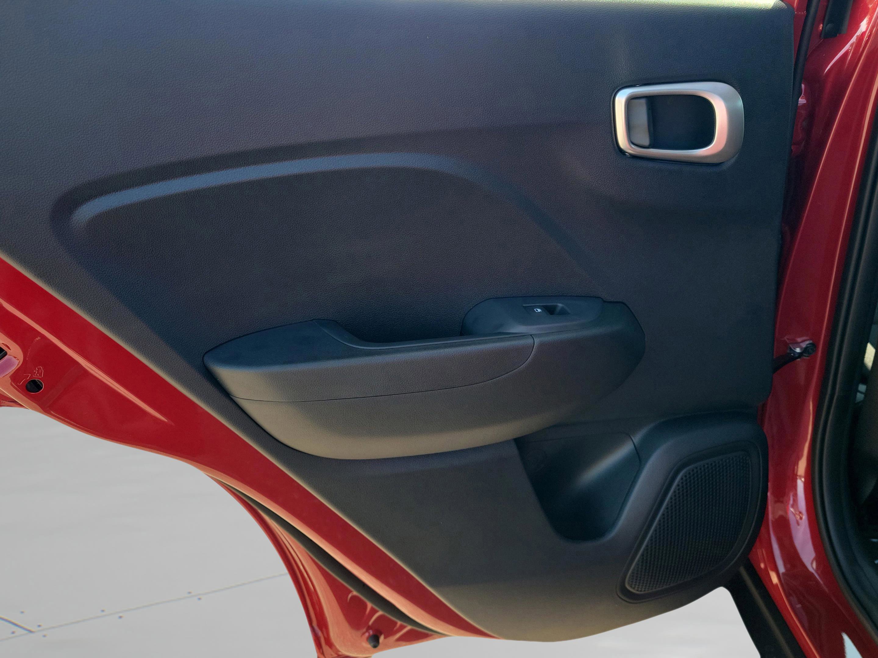 New 2026 Hyundai Venue SE image 28