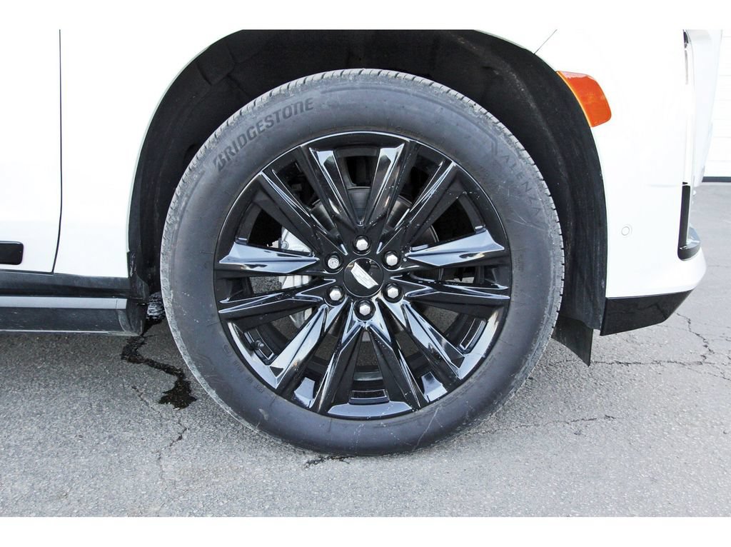 Used 2022 Cadillac Escalade ESV Sport Platinum AWD/4WD image 33