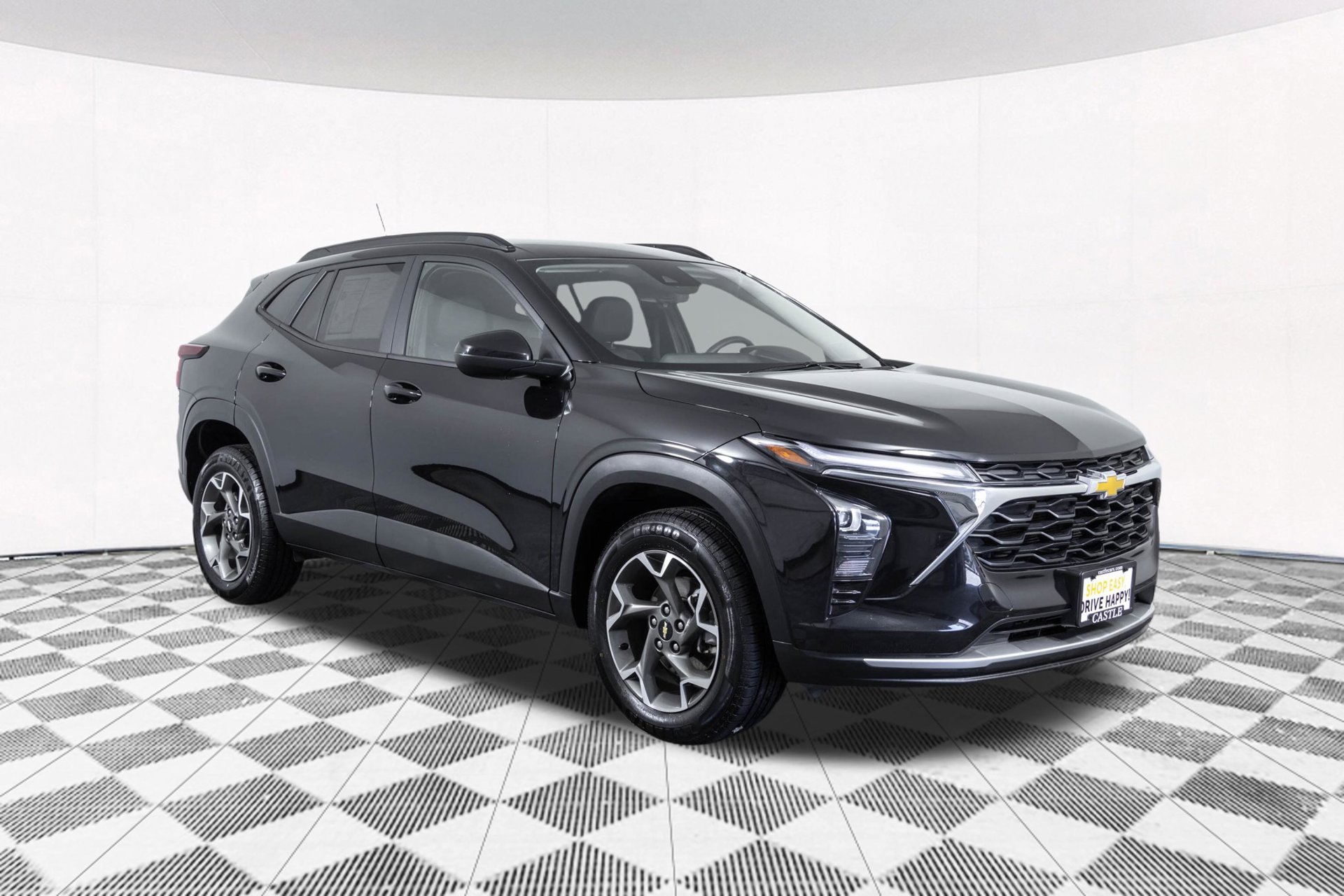 Used 2025 Chevrolet Trax LT FWD image 20