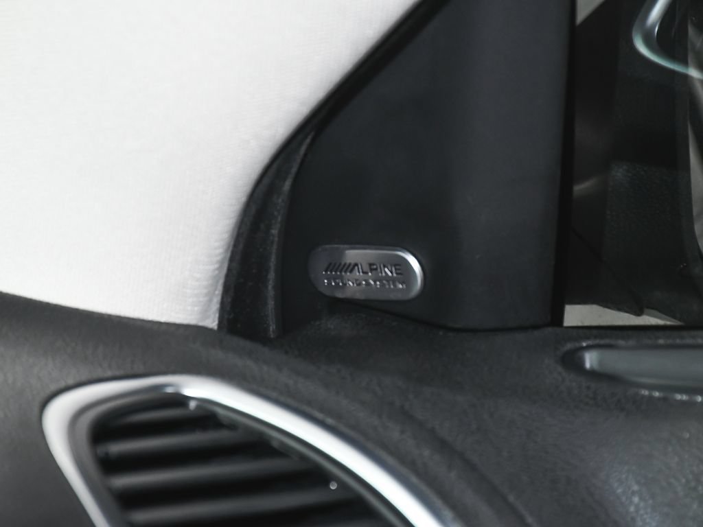 Used 2023 Chrysler 300 Touring L w/ Comfort Group AWD/4WD image 33