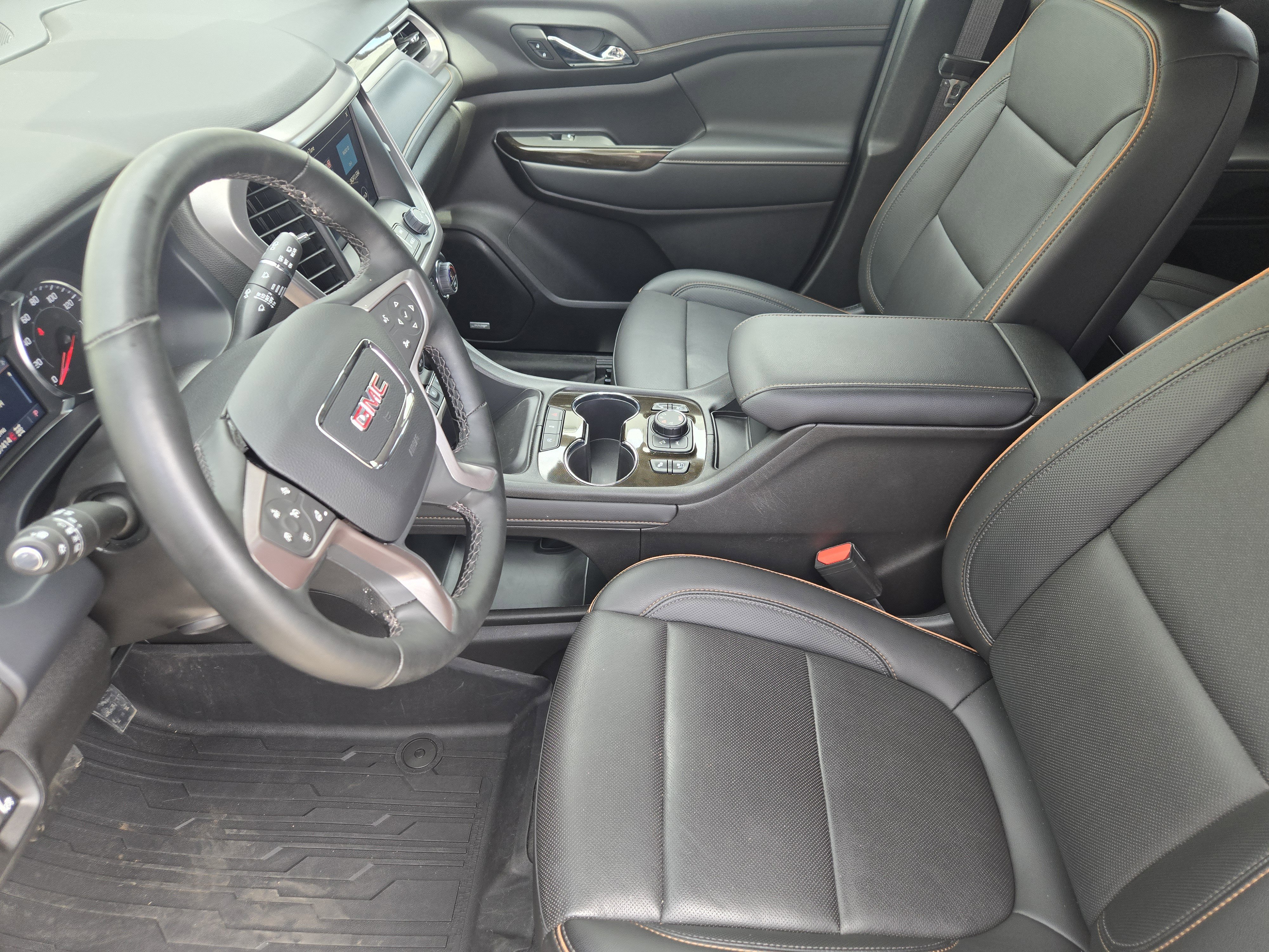 Used 2023 GMC Acadia AT4 w/ Preferred Package image 16