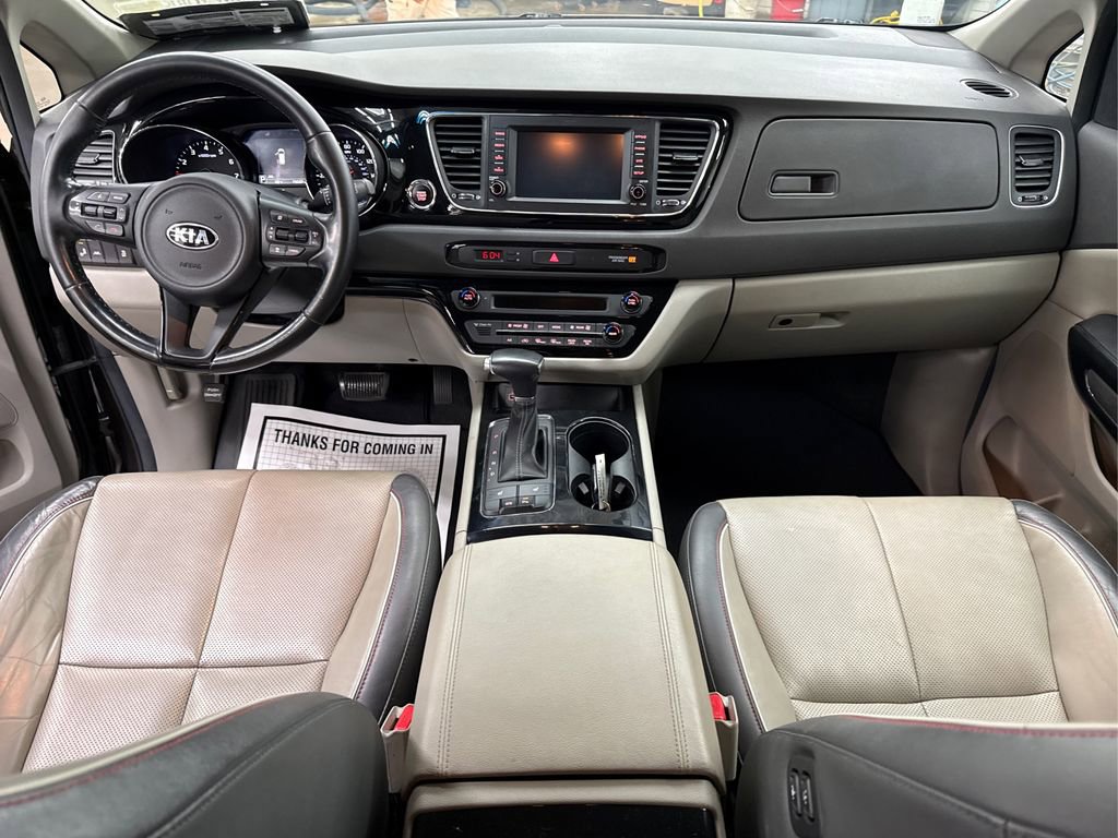 Used 2018 Kia Sedona EX image 22