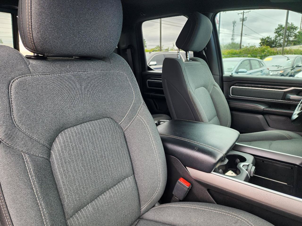 Used 2021 RAM 1500 Big Horn AWD/4WD image 35