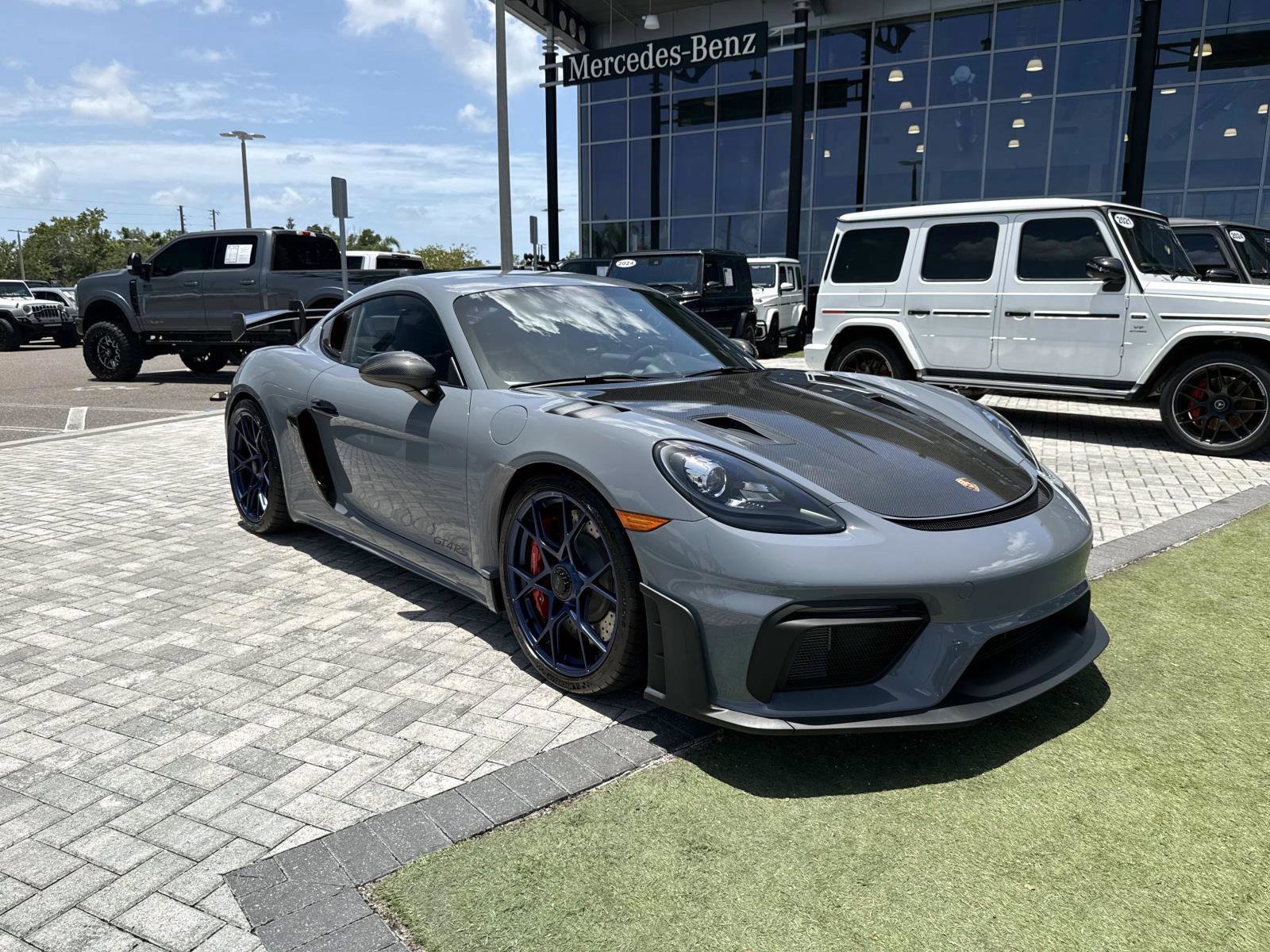 Used 2024 Porsche 718 Cayman GT4 RS RWD image 7