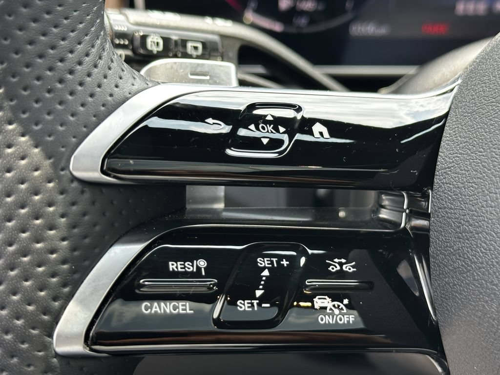 Certified 2024 Mercedes-Benz GLC 300 image 28