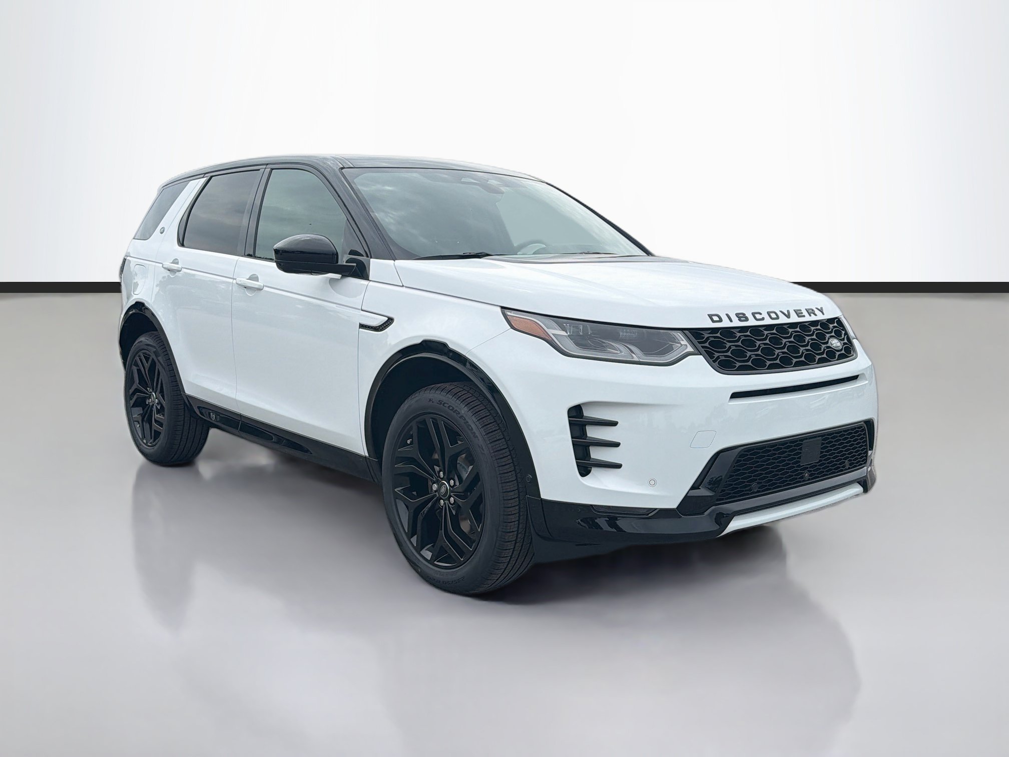 New 2026 Land Rover Discovery Sport Landmark AWD/4WD image 7