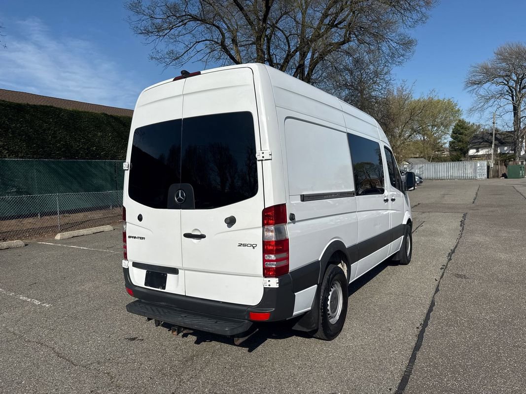 Used 2017 Mercedes-Benz Sprinter 2500 image 6