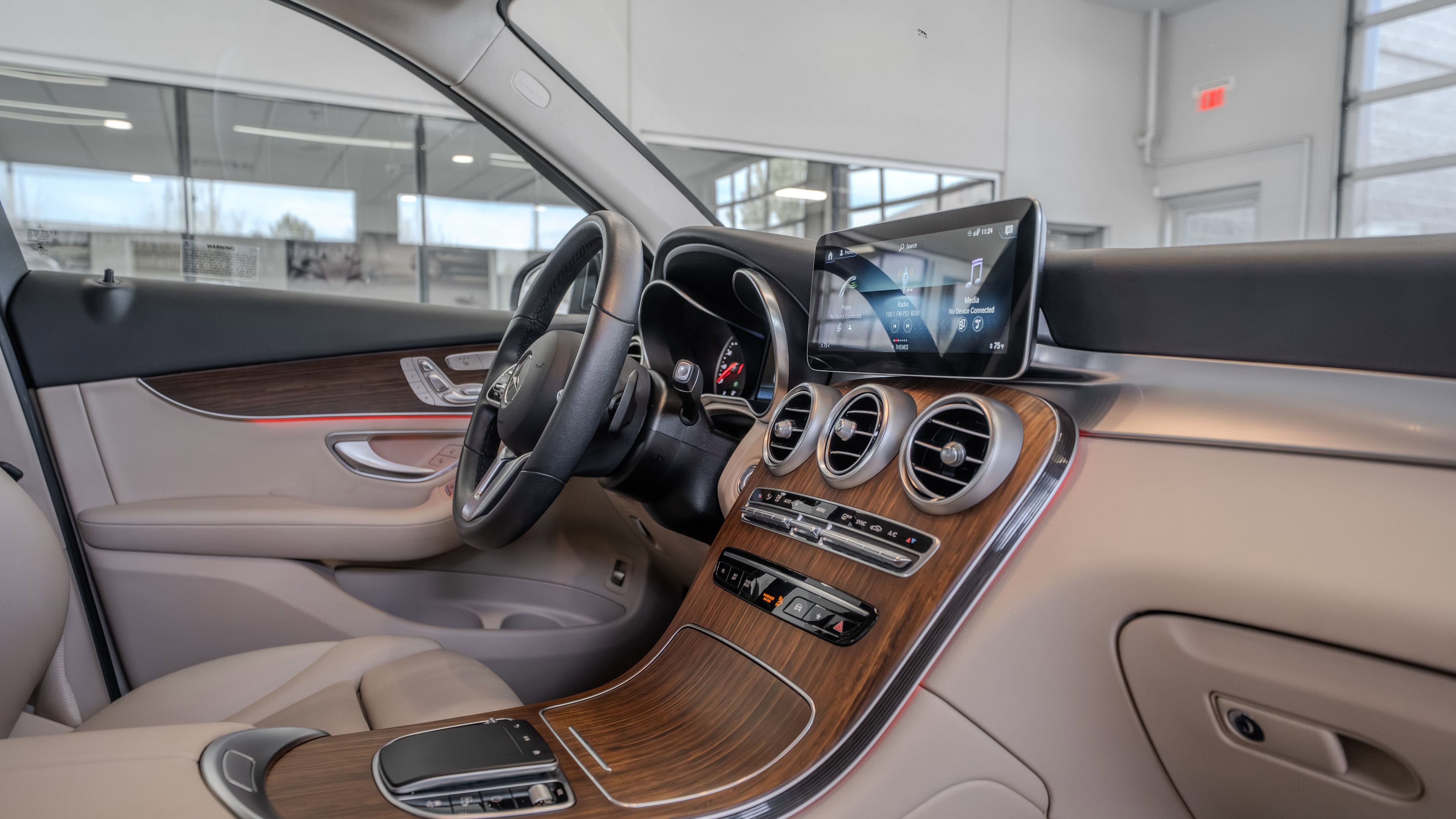 Certified 2022 Mercedes-Benz GLC 300 4MATIC image 18