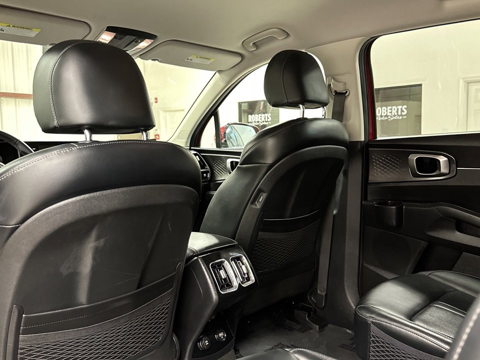 Used 2023 Kia Sorento EX image 14