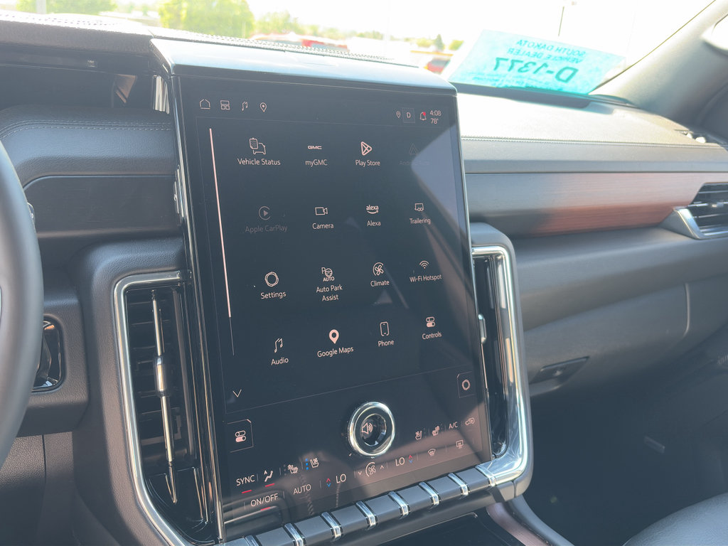 Certified 2025 GMC Yukon Denali AWD/4WD image 22