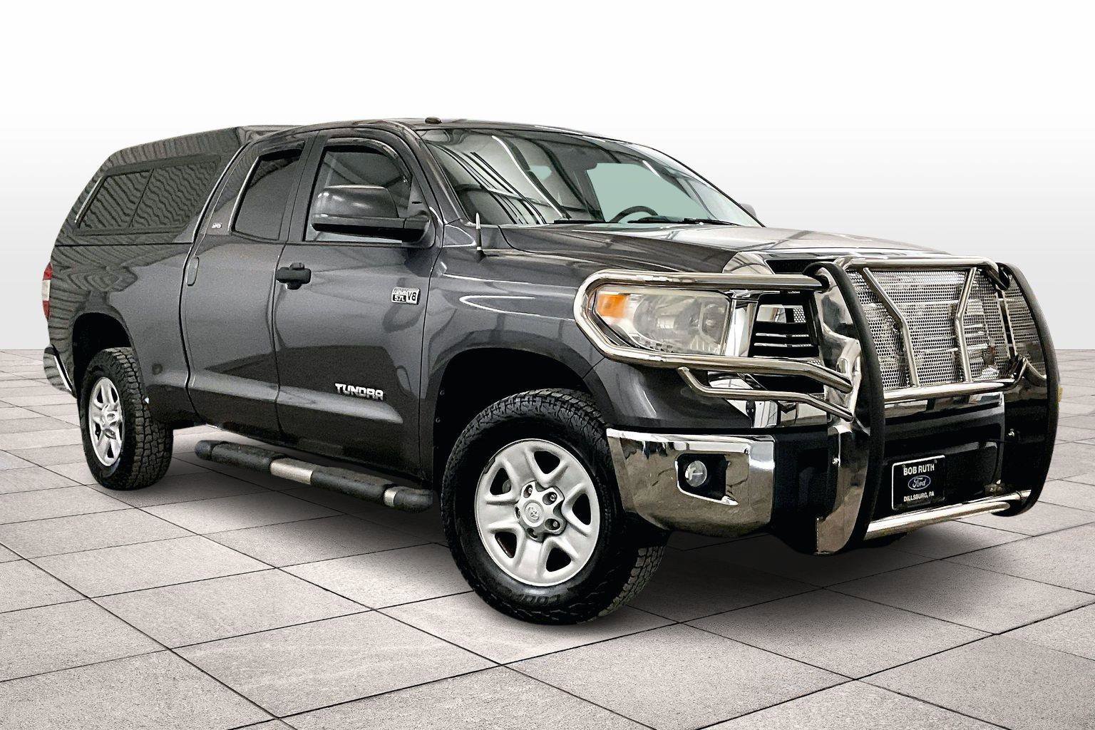 Used 2016 Toyota Tundra SR5 image 2