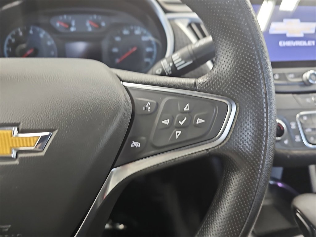 Used 2024 Chevrolet Malibu LT image 17