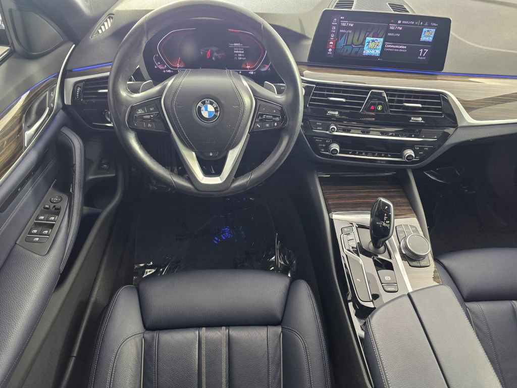 Used 2020 BMW 530i xDrive w/ Premium Package AWD/4WD image 13