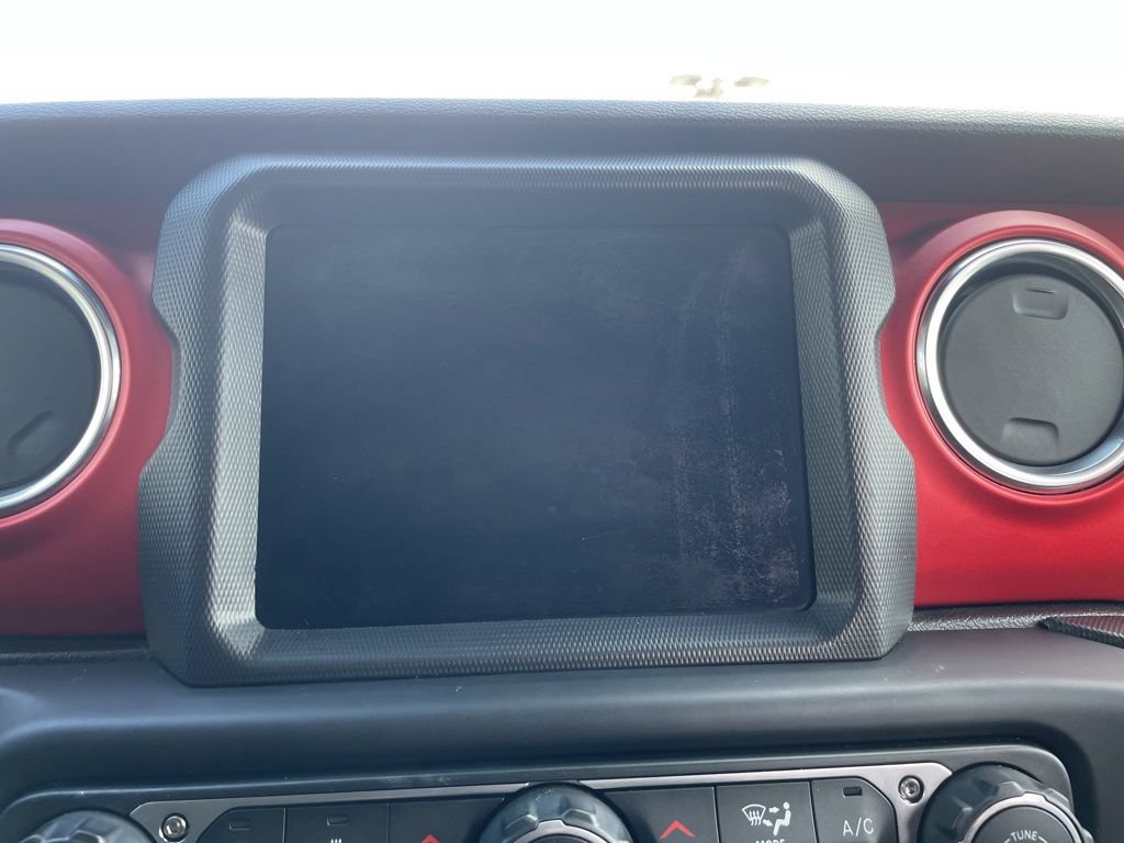 Used 2019 Jeep Wrangler Unlimited Rubicon AWD/4WD image 24