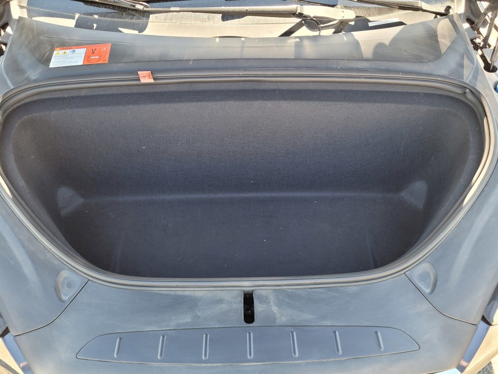 Used 2017 Tesla Model X 75D image 34