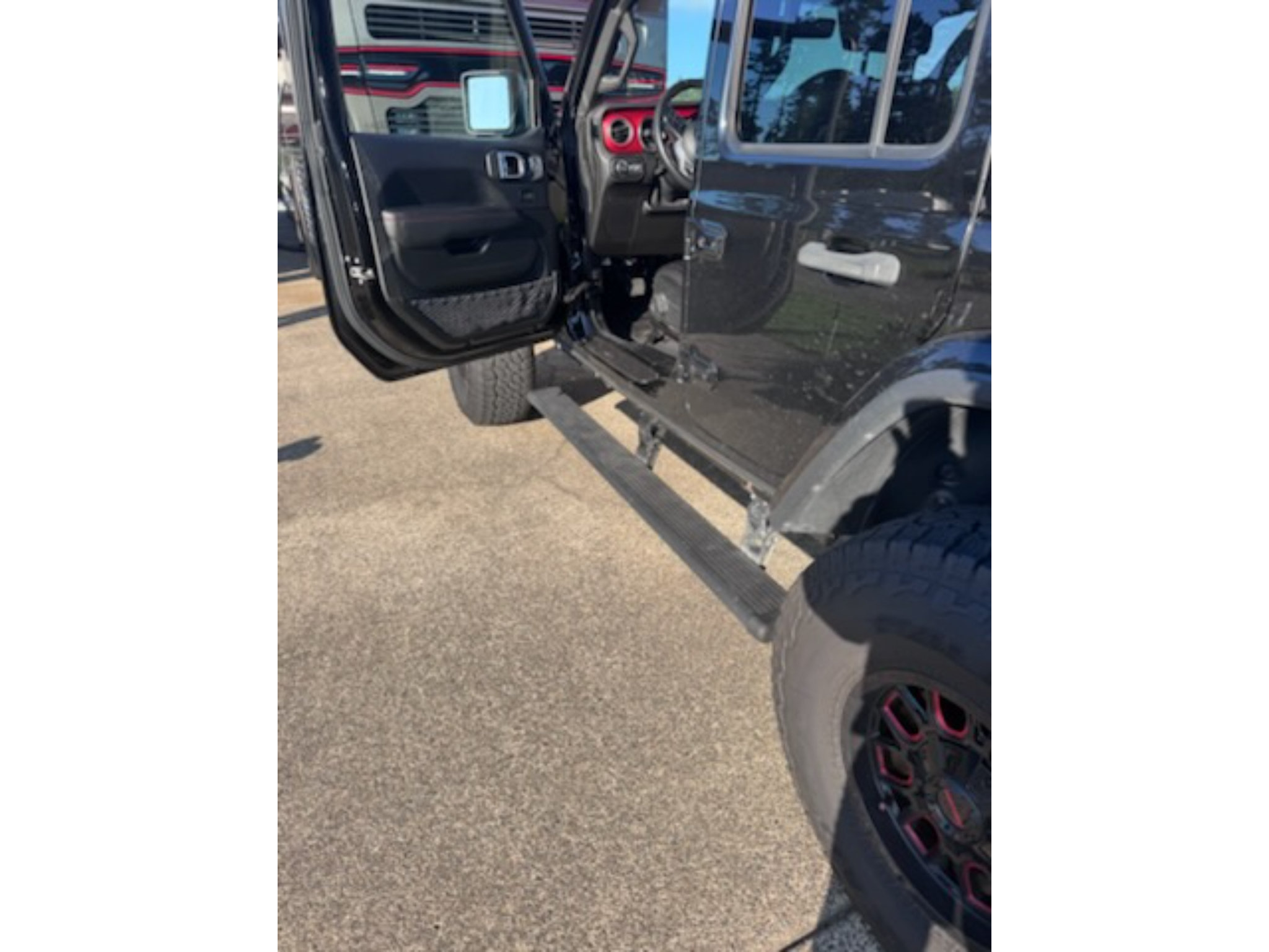 Used 2019 Jeep Wrangler Unlimited Rubicon AWD/4WD image 5