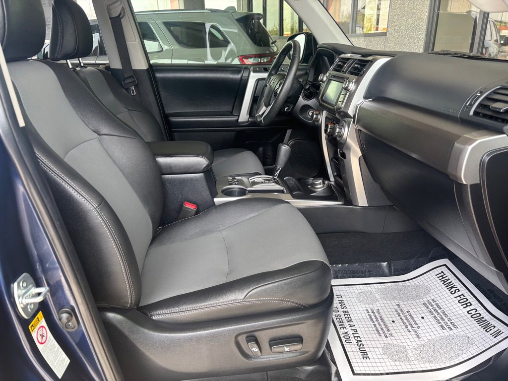 Used 2019 Toyota 4Runner SR5 Premium AWD/4WD image 34
