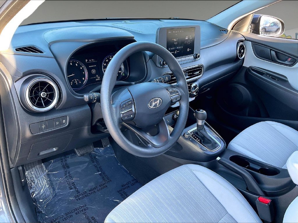 Used 2023 Hyundai Kona SEL AWD/4WD image 8