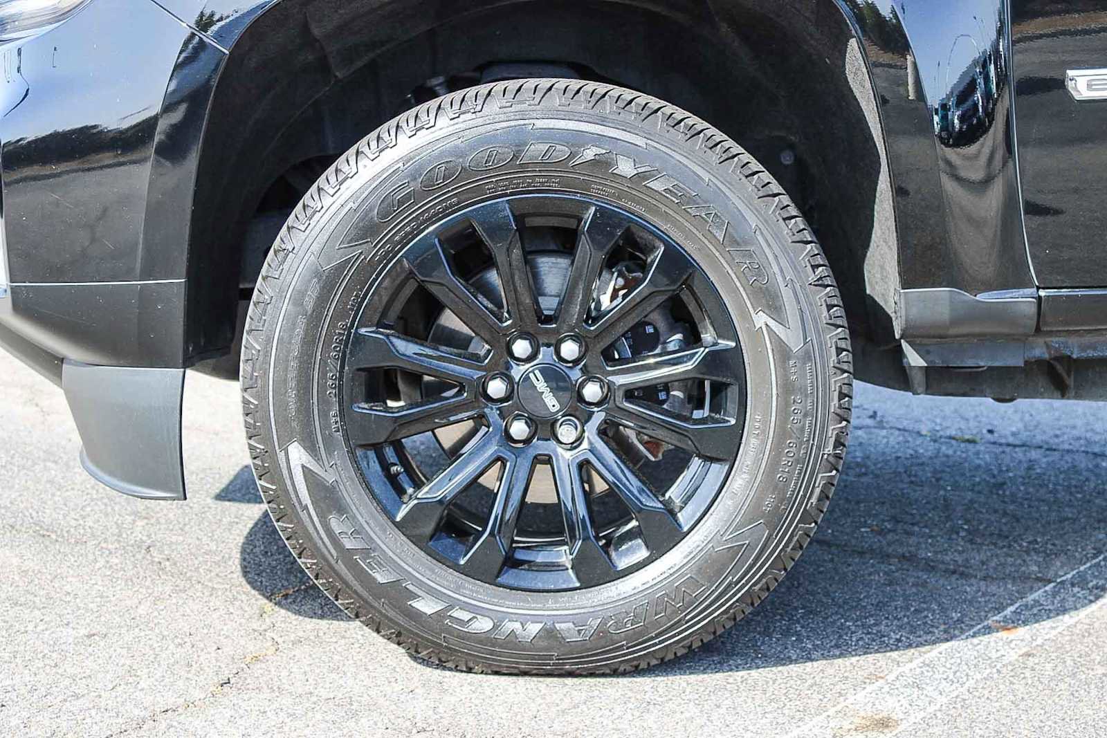 Used 2022 GMC Canyon Elevation w/ Trailering Package RWD image 11