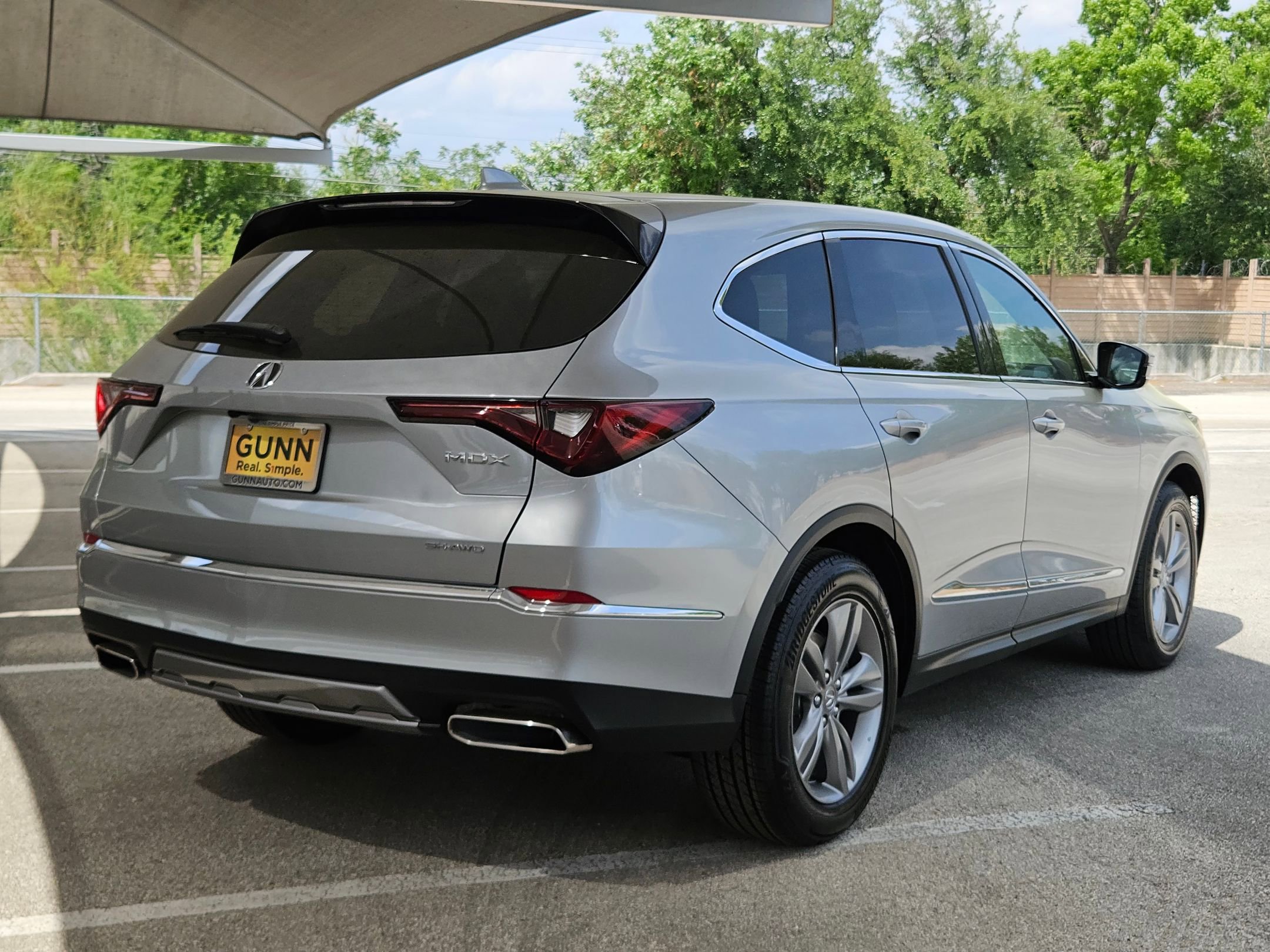 New 2026 Acura MDX SH-AWD image 3