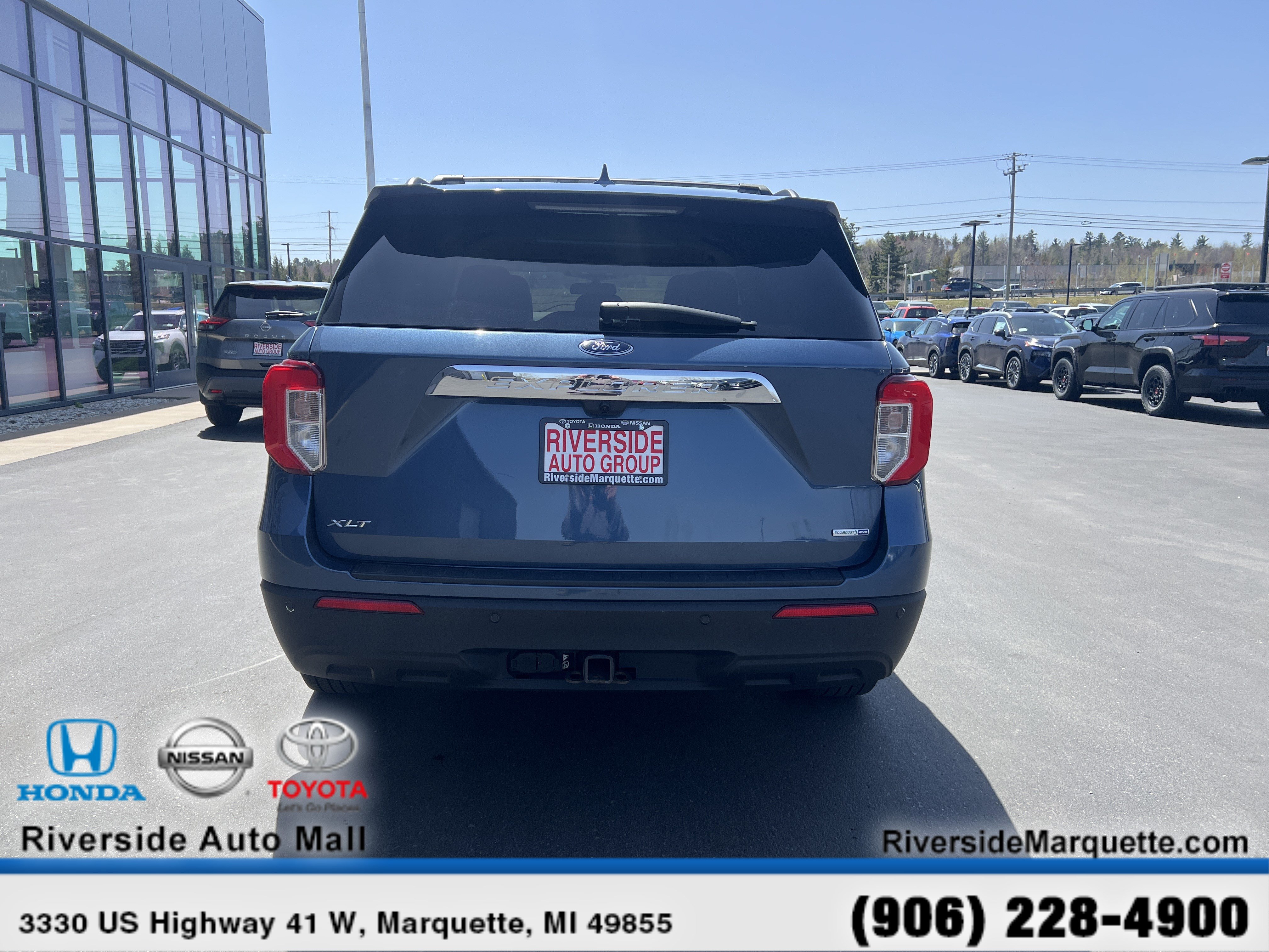 Used 2020 Ford Explorer XLT w/ Class III Trailer Tow Package AWD/4WD image 7