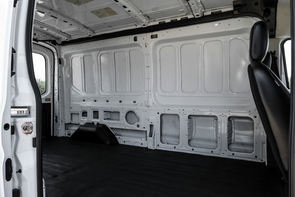 Used 2021 Ford Transit 250 Medium Roof image 34