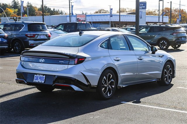 Used 2024 Hyundai Sonata SEL image 9