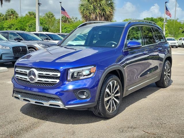 Used 2023 Mercedes-Benz GLB 250 image 3