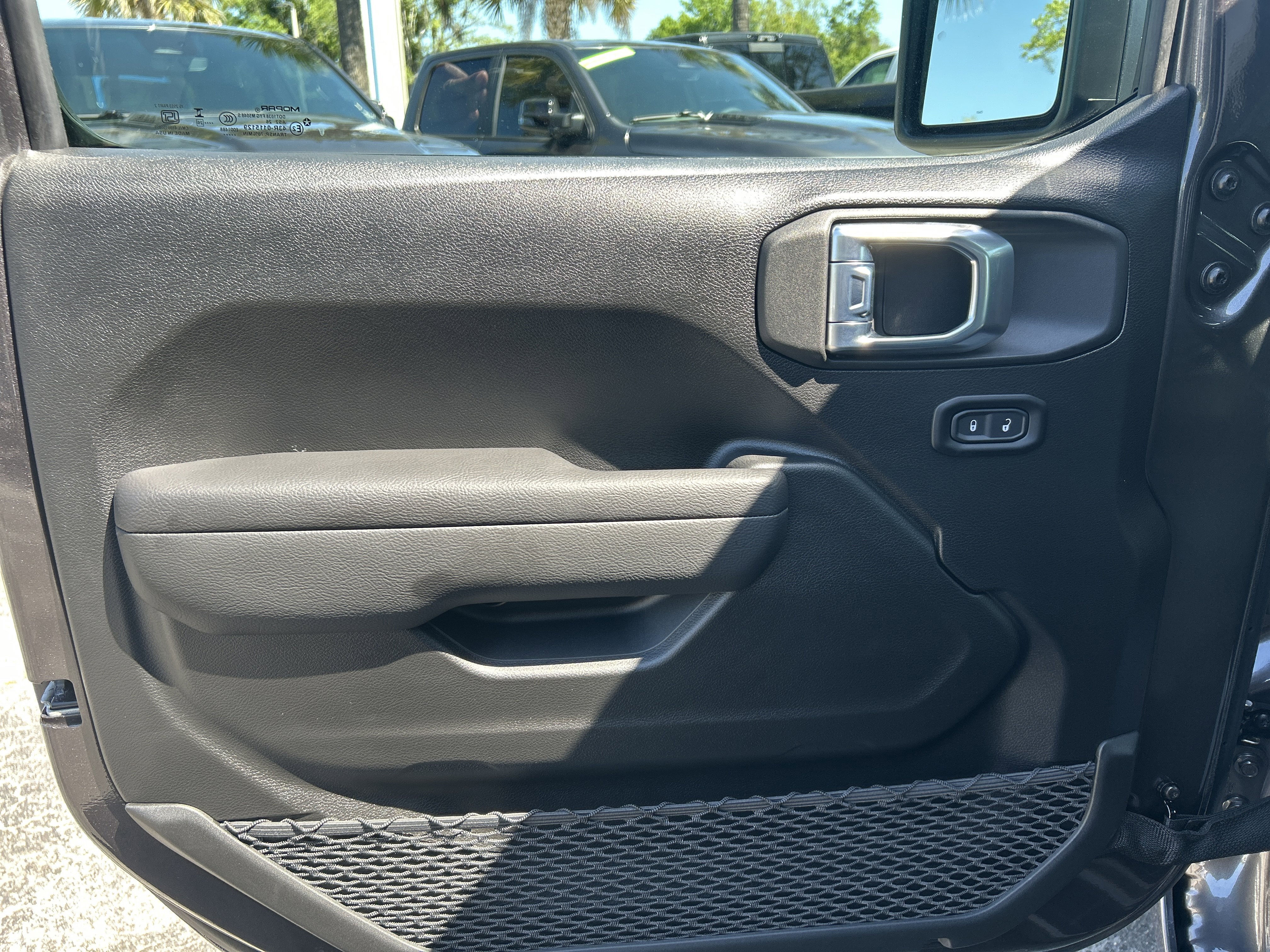 New 2026 Jeep Wrangler Sport AWD/4WD image 33