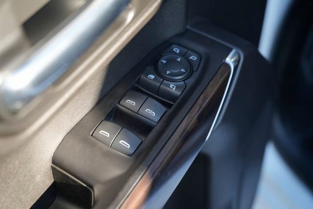 Used 2020 GMC Sierra 1500 SLT w/ SLT Premium Package image 26