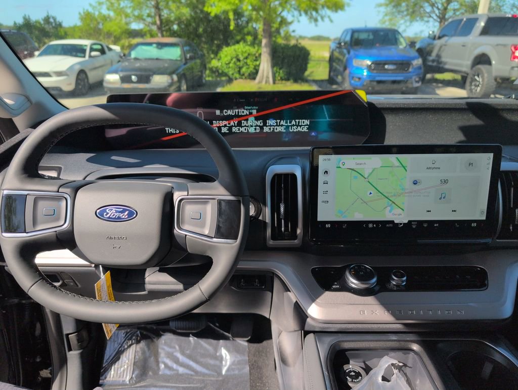 New 2026 Ford Expedition Active image 20