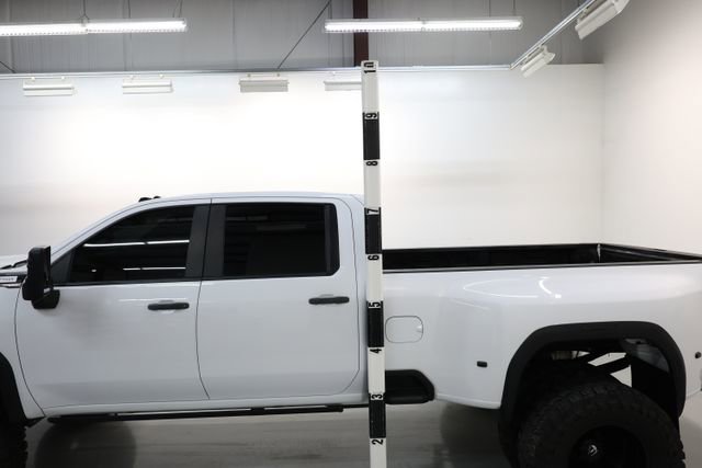 Used 2021 GMC Sierra 3500 4x4 Crew Cab w/ Gooseneck/5TH Wheel Package image 52
