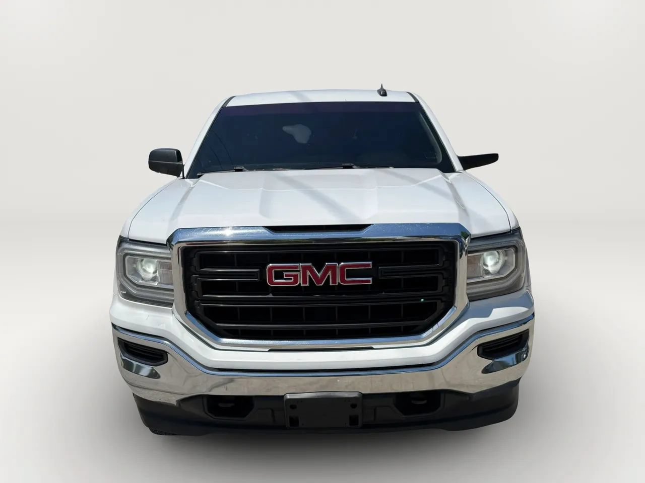 Used 2018 GMC Sierra 1500 4x4 Double Cab w/ Sierra Convenience Package image 8