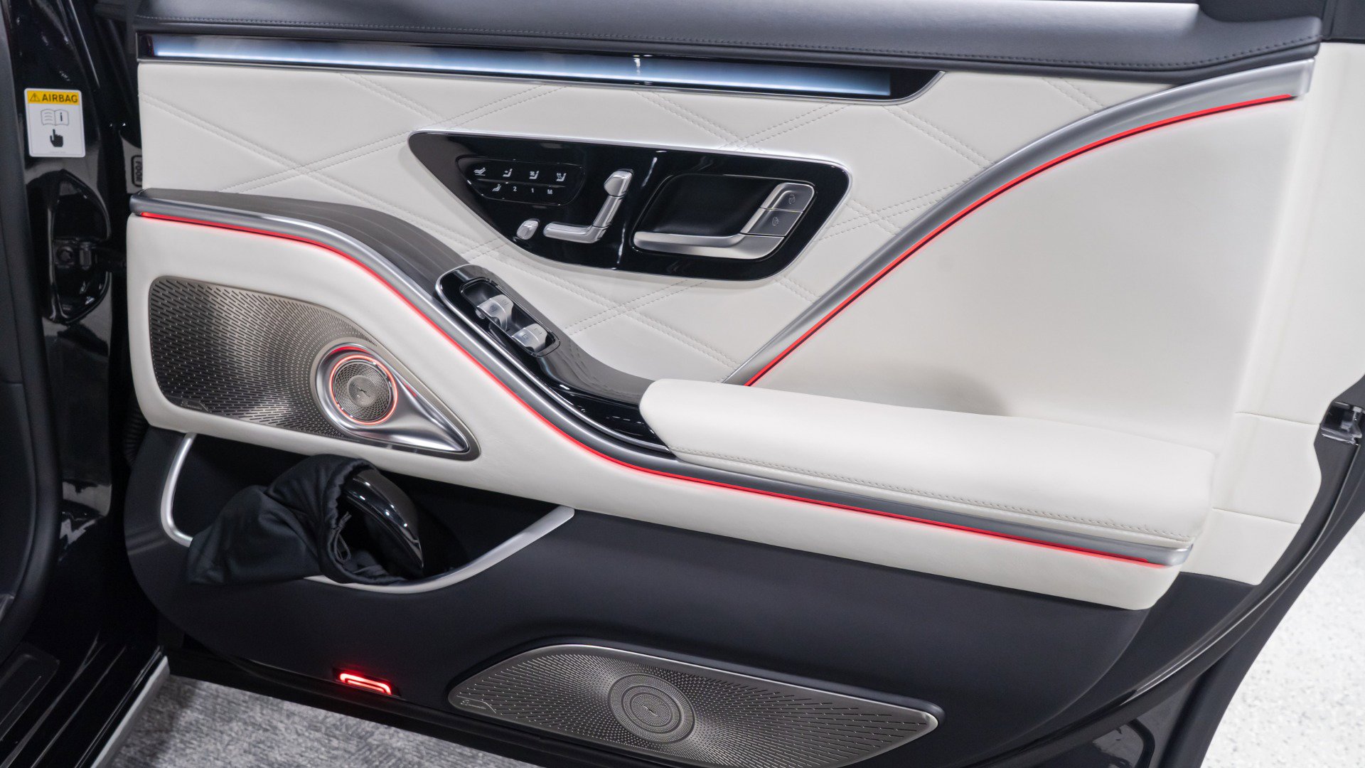 Used 2024 Mercedes-Benz Maybach S 680 4MATIC image 82