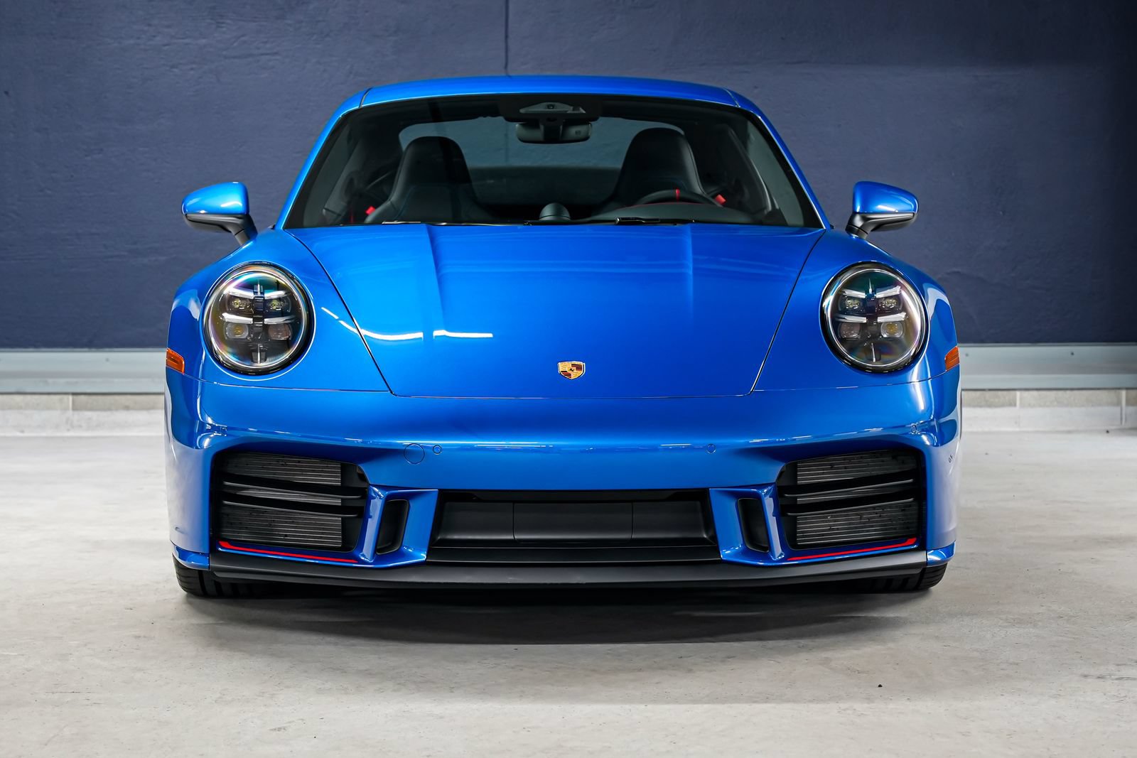 Used 2026 Porsche 911 Carrera T RWD image 6