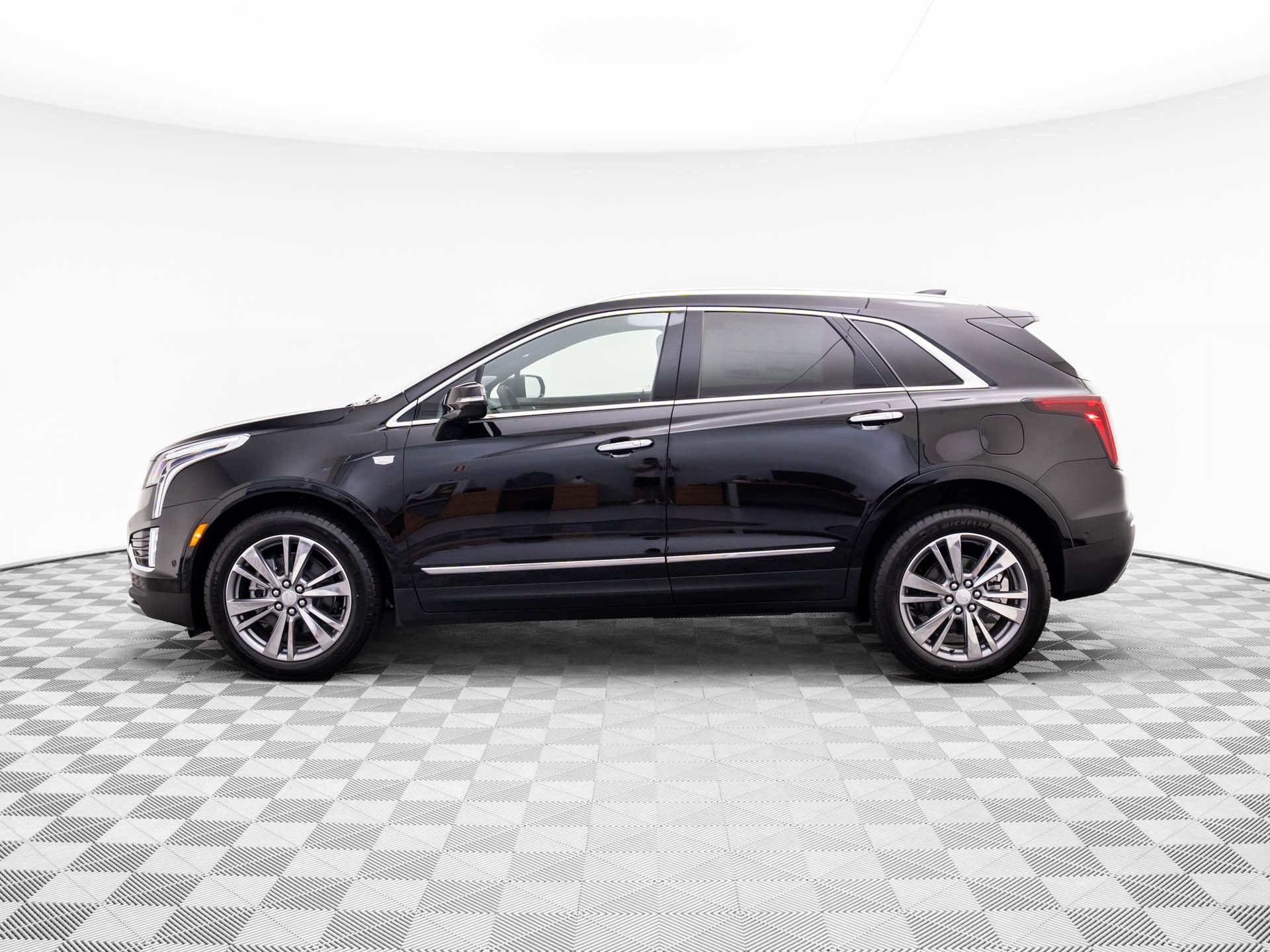 New 2025 Cadillac XT5 Premium Luxury w/ Technology Package video 2
