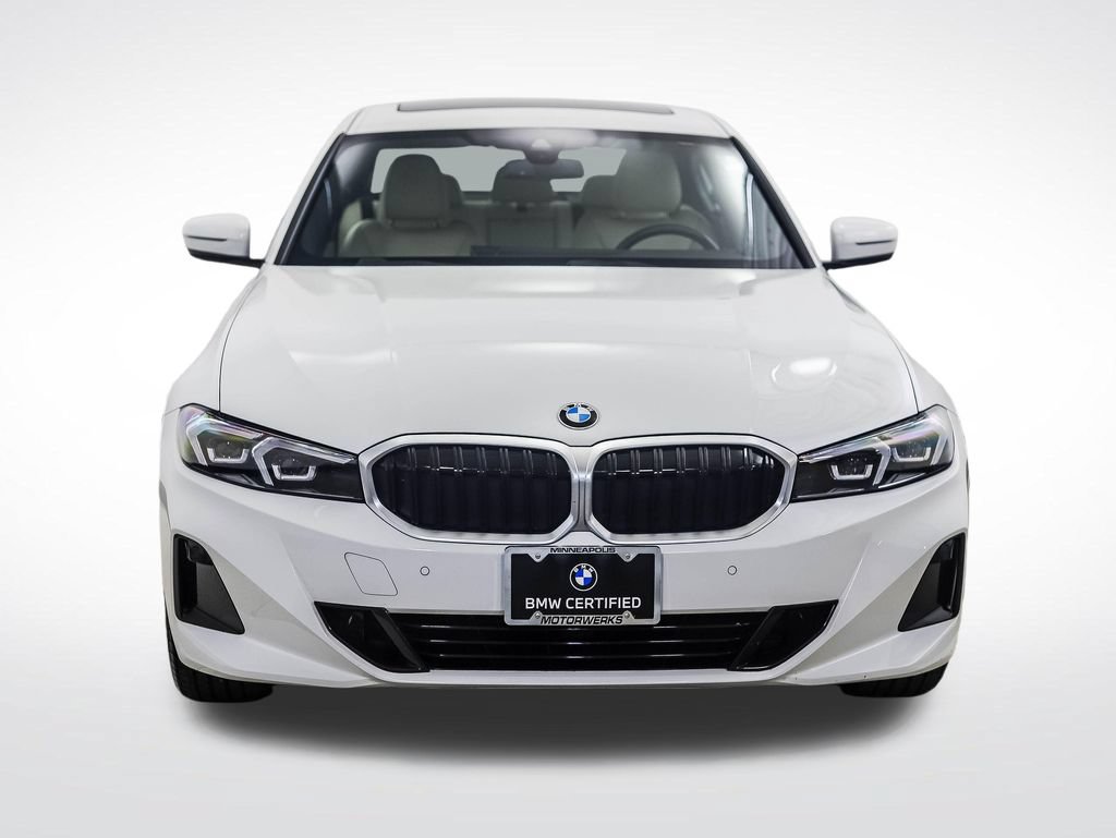 Certified 2023 BMW 330i xDrive Sedan w/ Driving Assistance Package AWD/4WD image 8