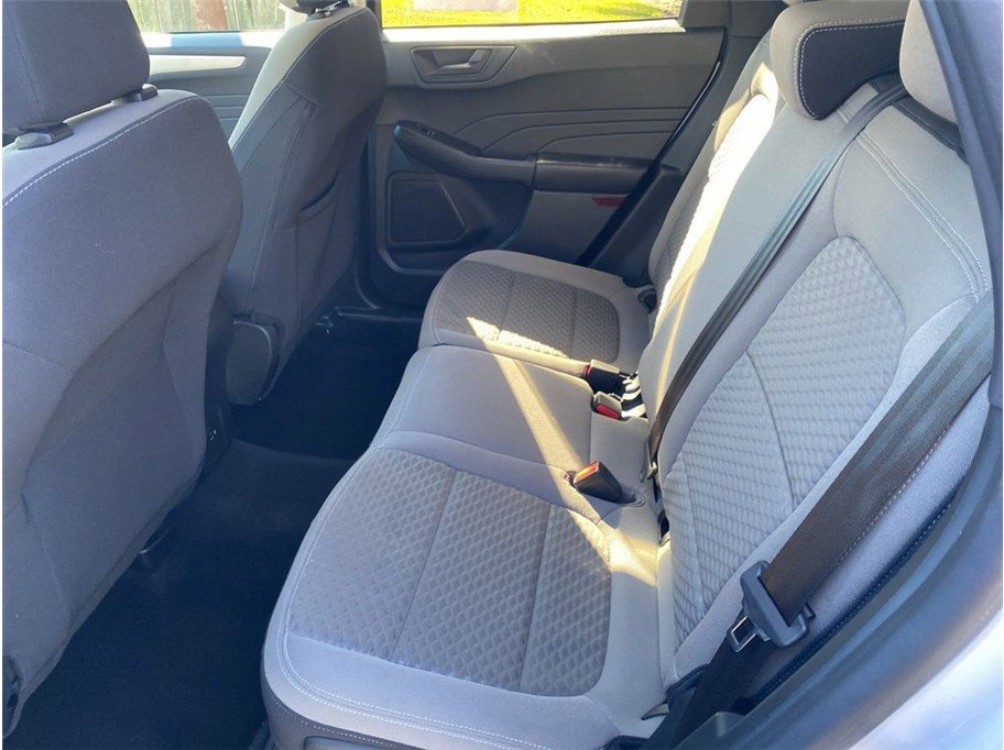 Used 2022 Ford Escape SE image 26