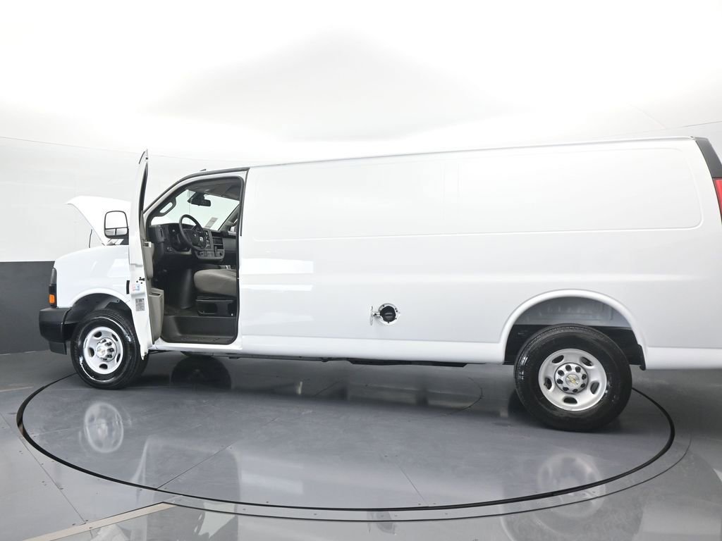 New 2025 Chevrolet Express 3500 Extended w/ Driver Convenience Package RWD image 66