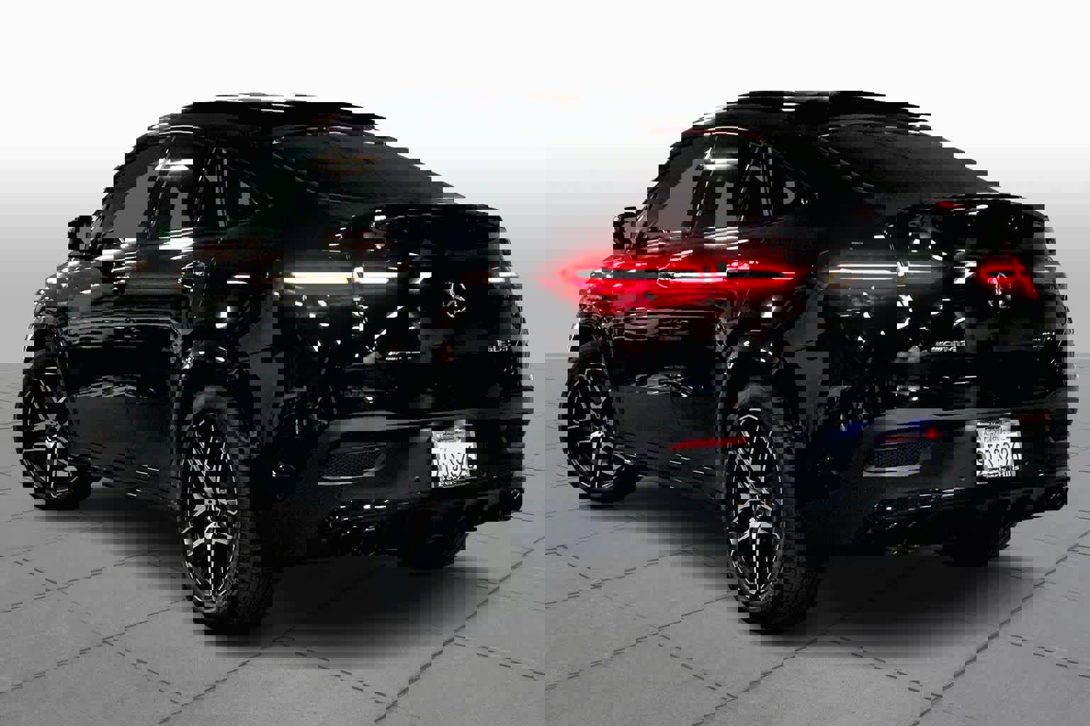 Used 2025 Mercedes-Benz GLE 53 AMG AMG GLE 53 image 12