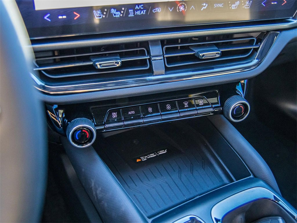 New 2026 Chevrolet Equinox EV RS image 31