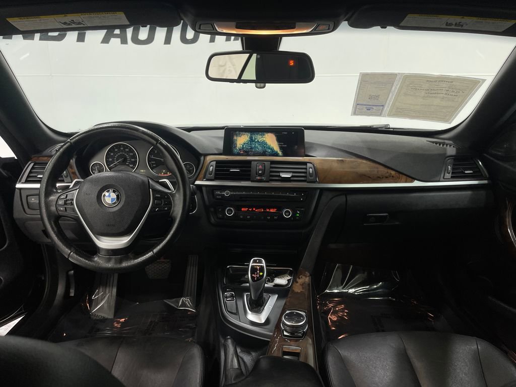 Used 2014 BMW 428i Convertible image 16