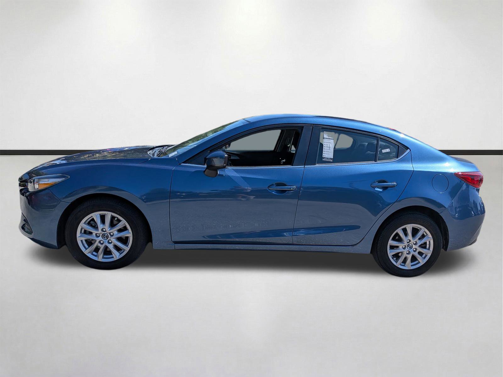 Used 2017 MAZDA MAZDA3 Sport w/ Preferred Equipment Package image 7