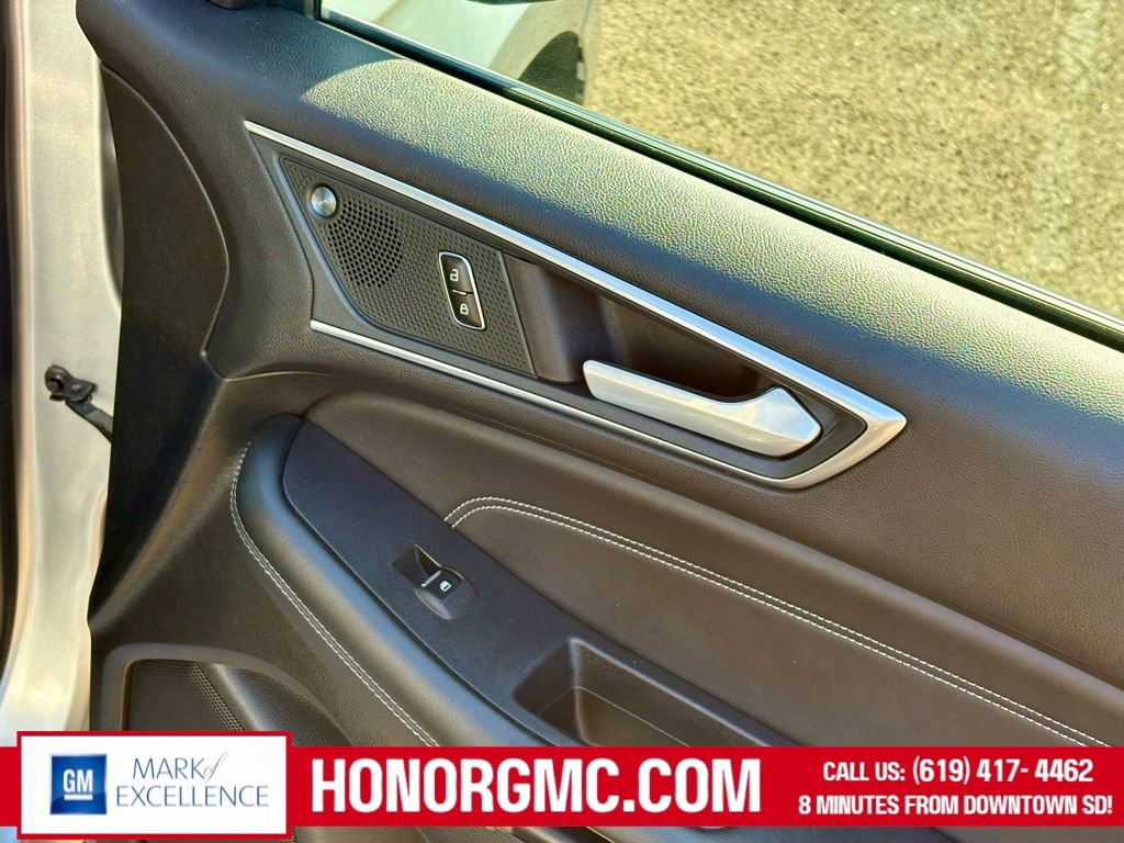 Used 2024 Ford Edge Titanium AWD/4WD image 26