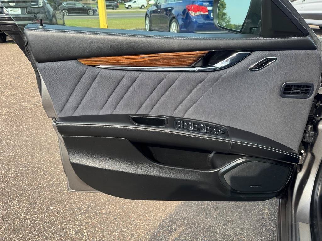 Used 2021 Maserati Quattroporte S GranLusso Q4 AWD/4WD image 16