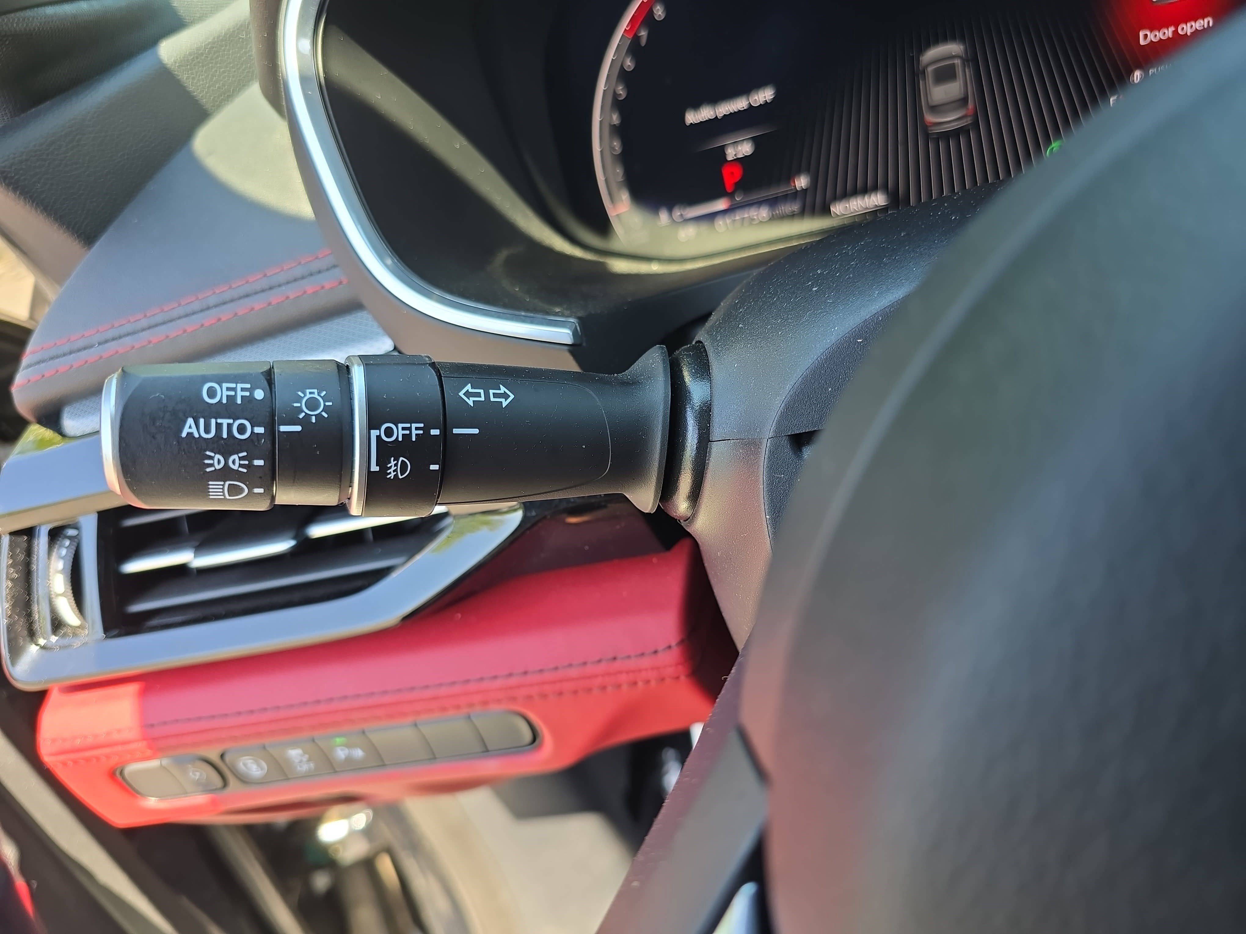 Used 2025 Acura MDX A-Spec AWD/4WD image 28