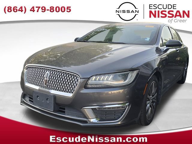 Used 2017 Lincoln MKZ Premiere AWD/4WD image 3
