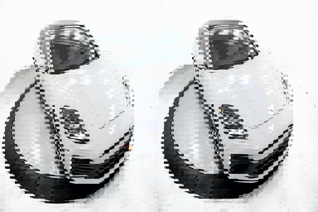 New 2025 Porsche Panamera 4 image 38