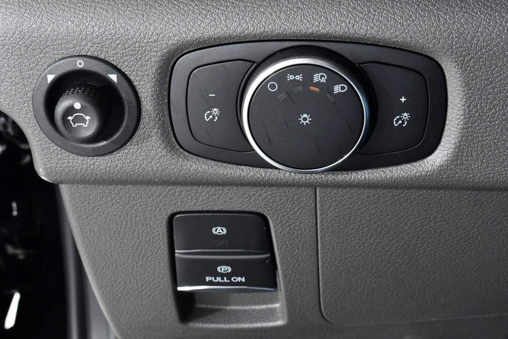 New 2026 Ford Transit 250 148 Medium Roof Extended AWD image 31