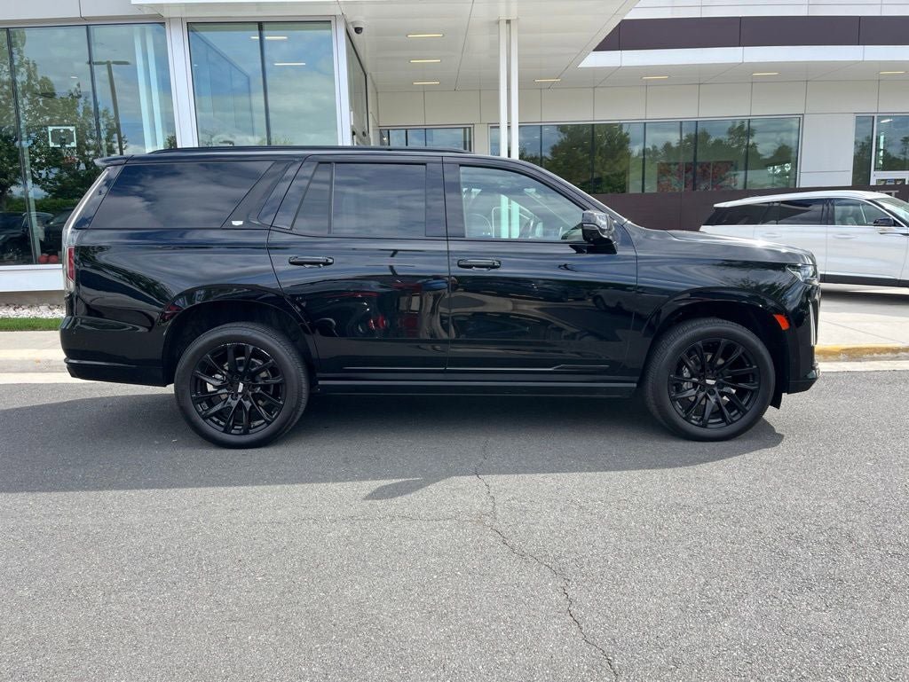 Used 2023 Cadillac Escalade Sport w/ LPO, ONYX Package AWD/4WD image 8